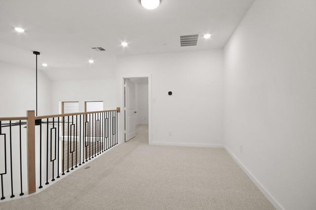 317 Fields Lane, Montgomery, TX 77316