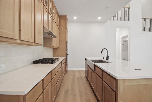 317 Fields Lane, Montgomery, TX 77316