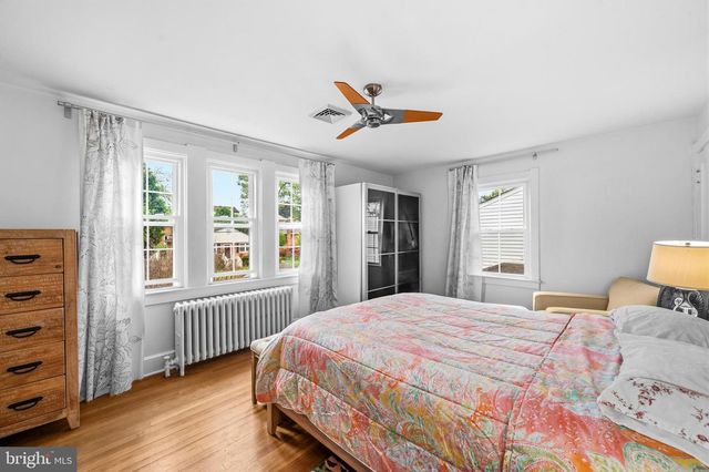 2816 W GEORGE MASON RD, Falls Church, VA 22042