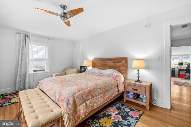 2816 W GEORGE MASON RD, Falls Church, VA 22042
