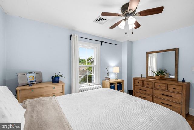 2816 W GEORGE MASON RD, Falls Church, VA 22042