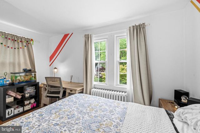 2816 W GEORGE MASON RD, Falls Church, VA 22042