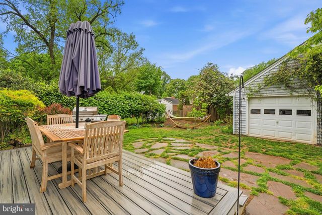 2816 W GEORGE MASON RD, Falls Church, VA 22042