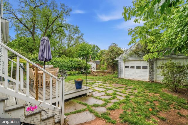 2816 W GEORGE MASON RD, Falls Church, VA 22042