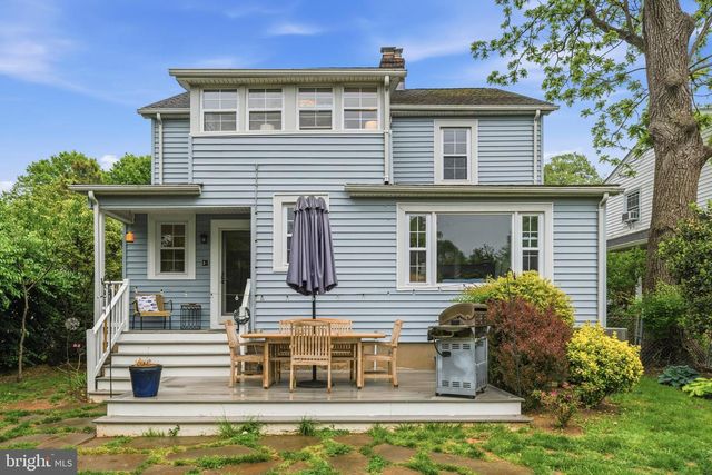 2816 W GEORGE MASON RD, Falls Church, VA 22042