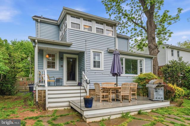 2816 W GEORGE MASON RD, Falls Church, VA 22042