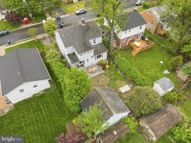 2816 W GEORGE MASON RD, Falls Church, VA 22042