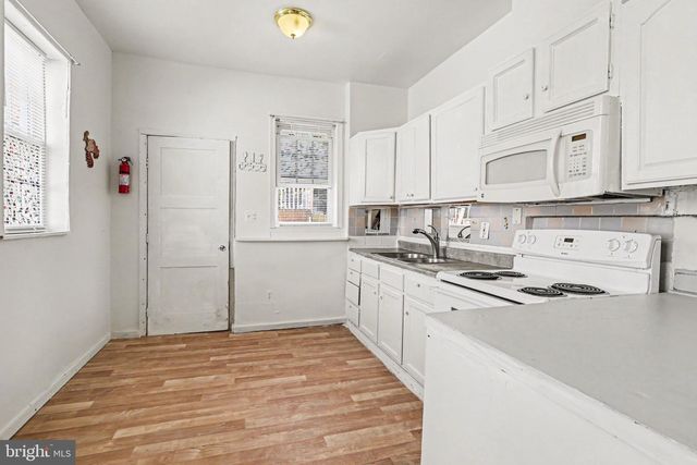 317 CRESCENT ST, Harrisburg, PA 17104