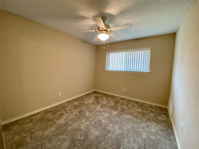 909 Hillsdale Drive, Richardson, TX 75081