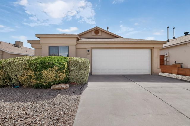 724 Shire Street SW, Albuquerque, NM 87121