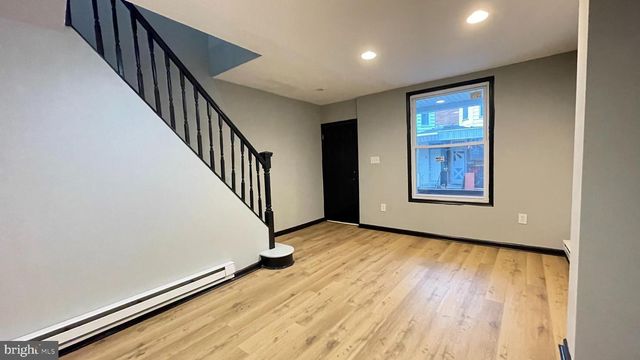 621 E WENSLEY ST, Philadelphia, PA 19134