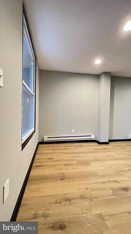 621 E WENSLEY ST, Philadelphia, PA 19134
