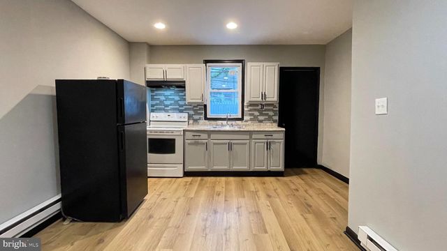 621 E WENSLEY ST, Philadelphia, PA 19134