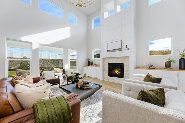 13544 N Ruffed Grouse Way, Boise, ID 83714