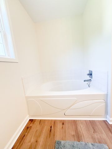 670 Superior Ln, Clarksville, TN 37043