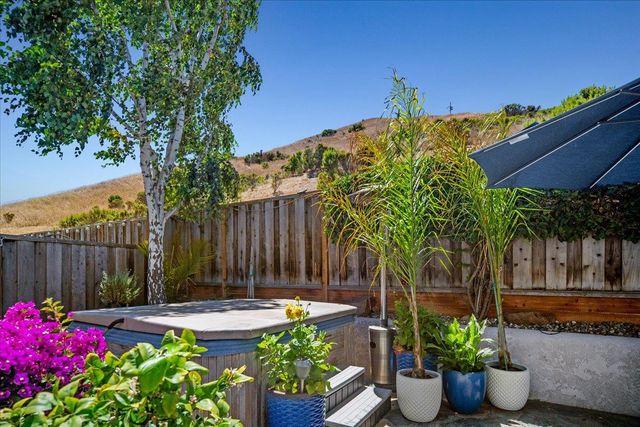 17716 Riverbend Road, Salinas, CA 93908