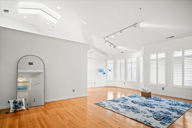 17716 Riverbend Road, Salinas, CA 93908