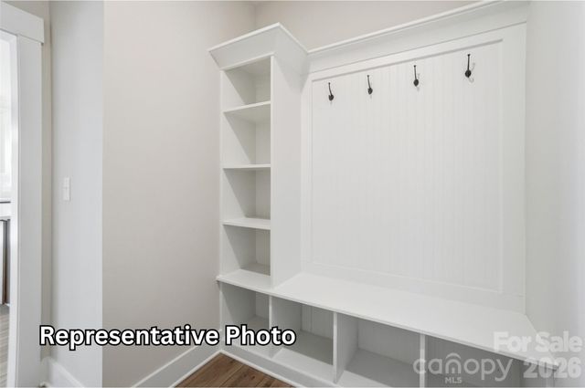 7048 Bil-Mar Drive, Harrisburg, NC 28075