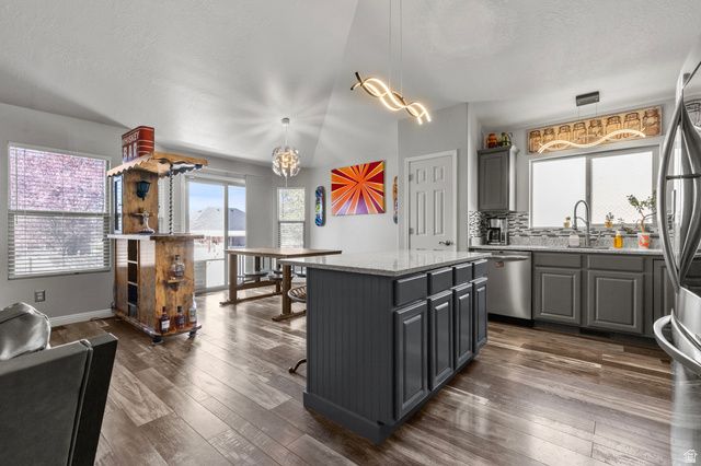 4489 S 3375 W, West Haven, UT 84401