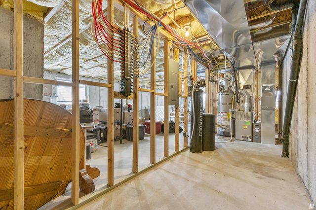 4489 S 3375 W, West Haven, UT 84401