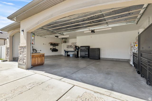 4489 S 3375 W, West Haven, UT 84401
