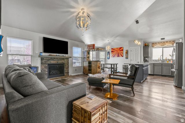 4489 S 3375 W, West Haven, UT 84401