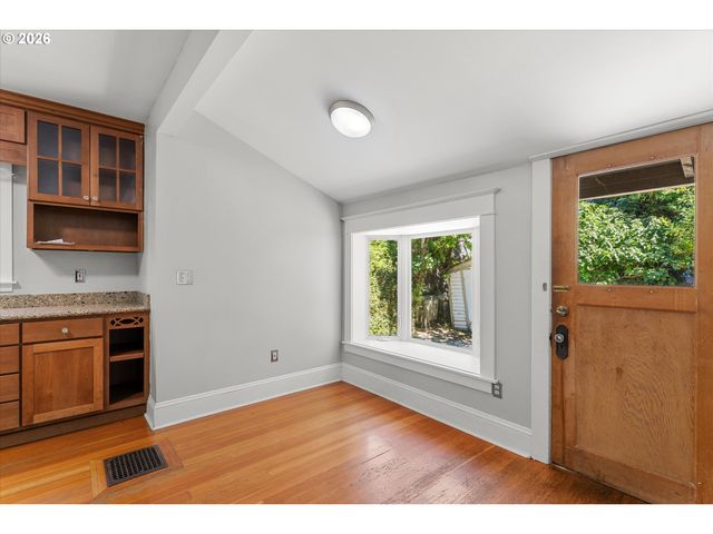 7216 Se 16TH Ave, Portland, OR 97202