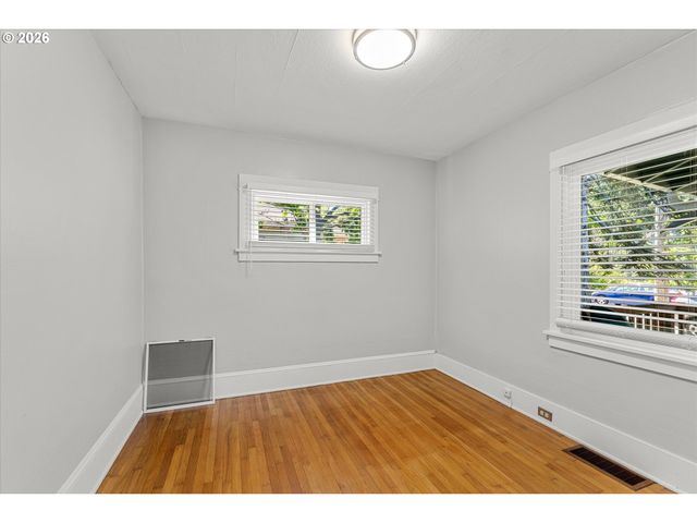 7216 Se 16TH Ave, Portland, OR 97202