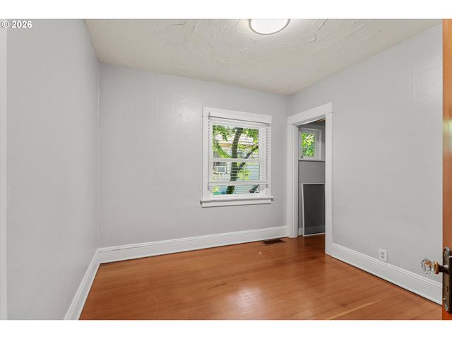 7216 Se 16TH Ave, Portland, OR 97202