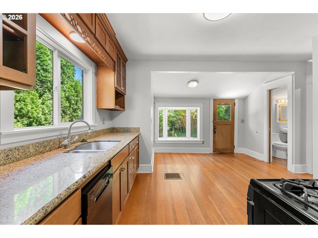 7216 Se 16TH Ave, Portland, OR 97202