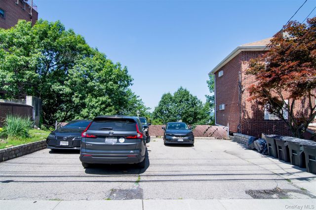 97 Van Cortlandt Pk Avenue, Yonkers, NY 10701