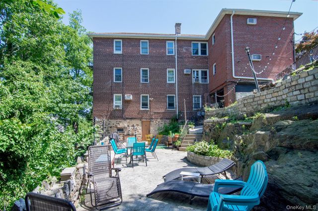 97 Van Cortlandt Pk Avenue, Yonkers, NY 10701