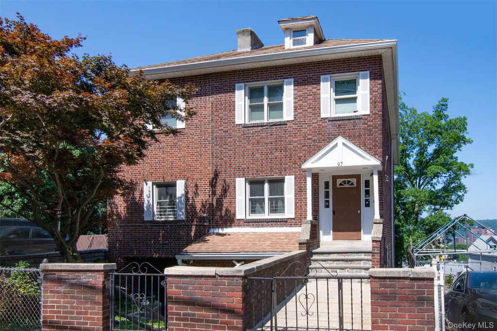 97 Van Cortlandt Pk Avenue, Yonkers, NY 10701