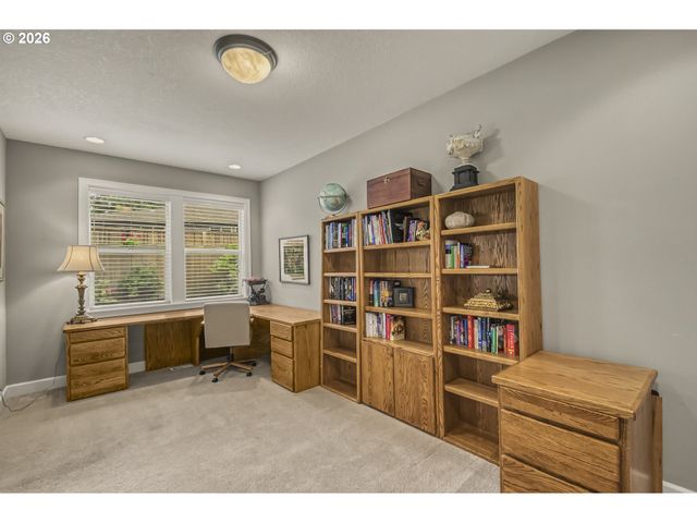 13090 Sw MADISON Ct, Beaverton, OR 97008