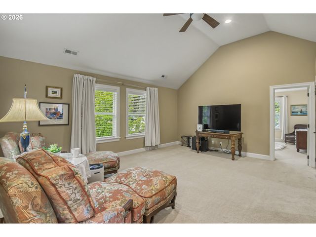 13090 Sw MADISON Ct, Beaverton, OR 97008