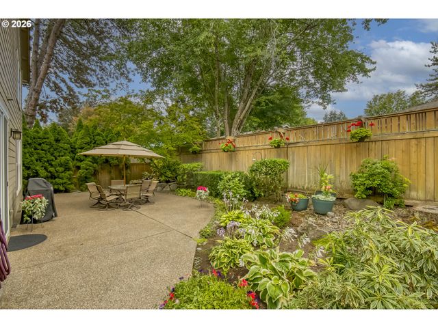 13090 Sw MADISON Ct, Beaverton, OR 97008