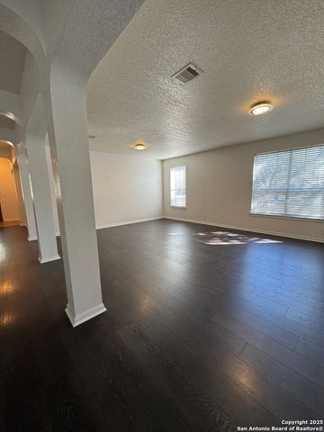 24303 Grace Park, San Antonio, TX 78255