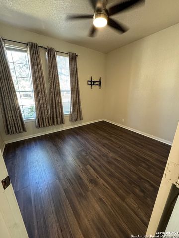 24303 Grace Park, San Antonio, TX 78255