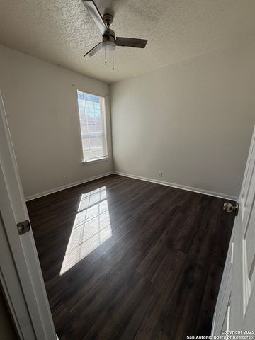 24303 Grace Park, San Antonio, TX 78255