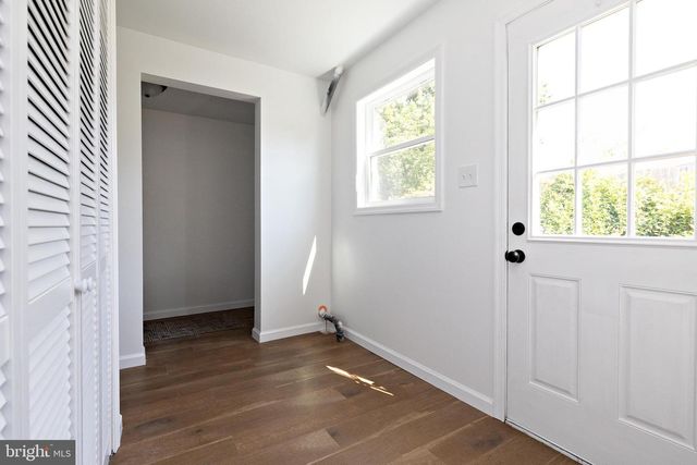 425 HOLLY AVE, Gloucester City, NJ 08030