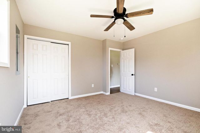 425 HOLLY AVE, Gloucester City, NJ 08030