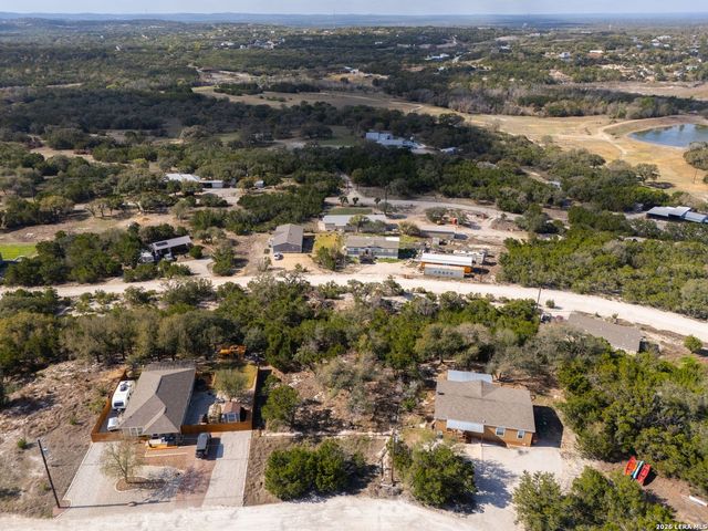 821 Cimarron, Spring Branch, TX 78070