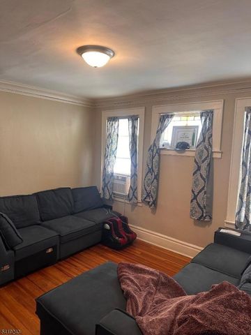 288 Pomona Ave, Newark City, NJ 07112