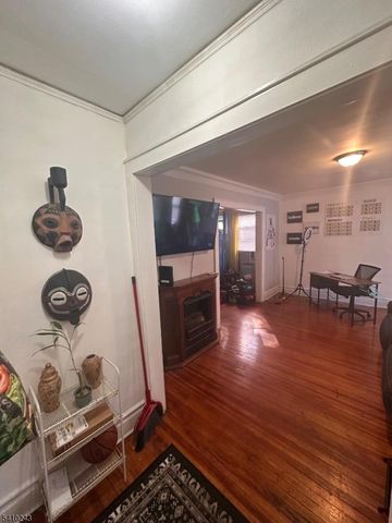 288 Pomona Ave, Newark City, NJ 07112