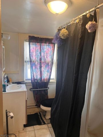 288 Pomona Ave, Newark City, NJ 07112