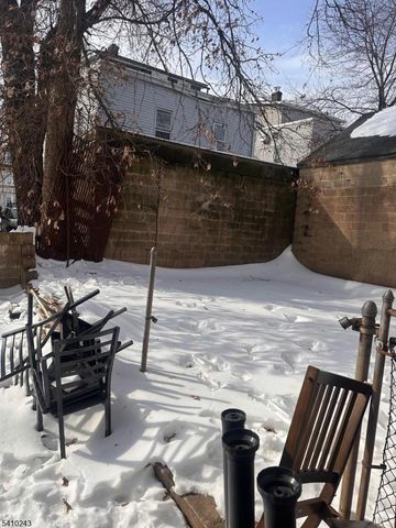 288 Pomona Ave, Newark City, NJ 07112