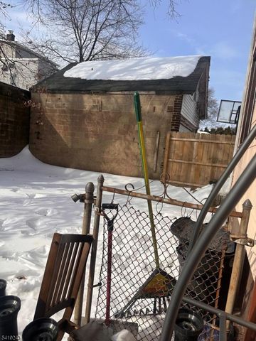 288 Pomona Ave, Newark City, NJ 07112