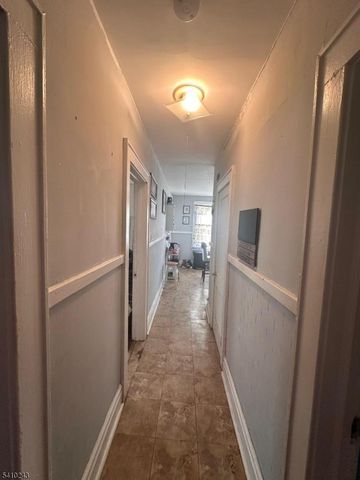 288 Pomona Ave, Newark City, NJ 07112