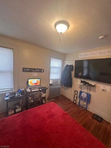 288 Pomona Ave, Newark City, NJ 07112