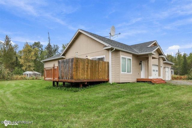 3700 N White Hare Circle, Wasilla, AK 99654